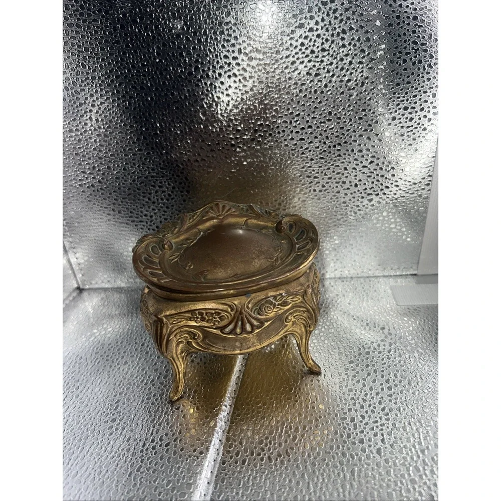 elaborate‎ vintage jewelry casket box brass metal